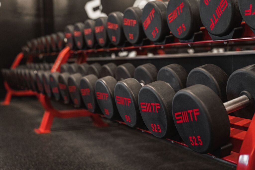 The Science of Strength: How Progressive Overload Actually Works (And Why Most People Get It Wrong) 3z3e2hfa