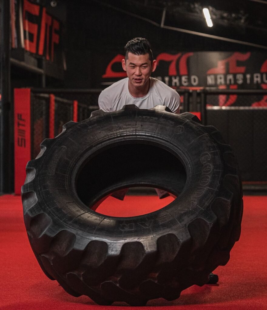 The Executive's Fitness Blueprint: How Busy Professionals Build Elite-Level Strength in Just 3 Hours Per Week ckrg9vba